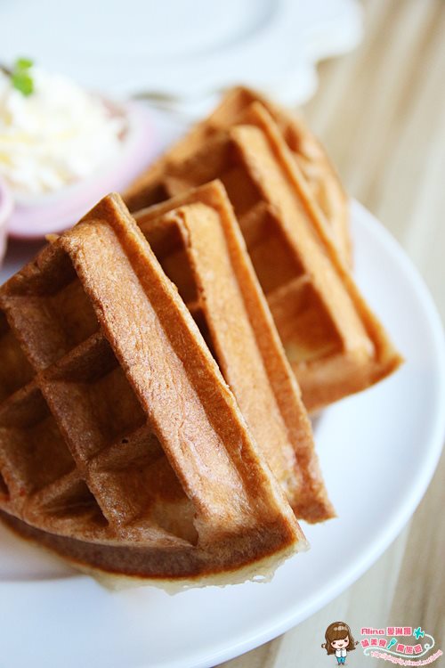【台北食記】框影咖啡 The Who Cafe 可愛貓咪立體咖啡拉花 @Alina 愛琳娜