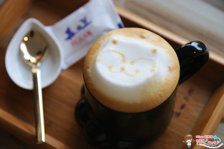 【台北食記】框影咖啡 The Who Cafe 可愛貓咪立體咖啡拉花 @Alina 愛琳娜