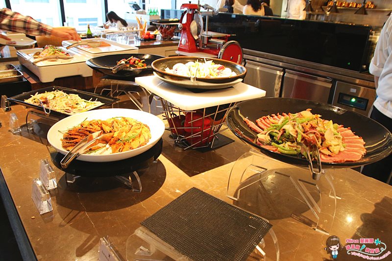 【台北美食】寒舍艾麗酒店 La Farfalla 義式餐廳下午茶自助Buffet @Alina 愛琳娜