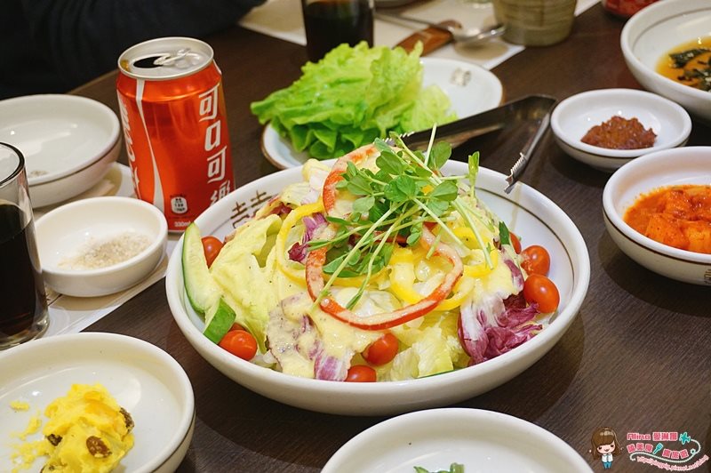 【台北食記】內湖三元花園餐廳|烤牛小排跟韓式雜菜冬粉真心好吃 @Alina 愛琳娜 三元花園餐廳