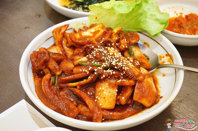 【台北食記】內湖三元花園餐廳|烤牛小排跟韓式雜菜冬粉真心好吃 @Alina 愛琳娜 三元花園餐廳
