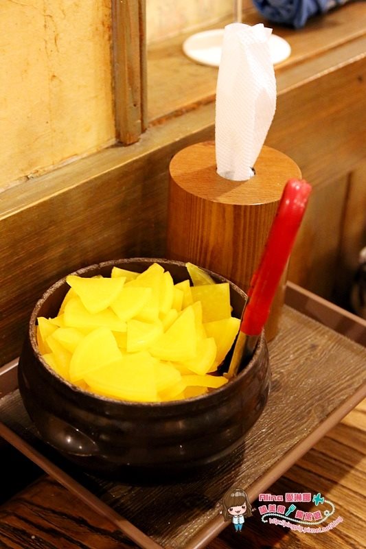 【首爾美食】朴君年糕鍋-韓劇一起吃飯吧場景,中文菜單+交通 @Alina 愛琳娜 【首爾美食】朴君年糕鍋-韓劇一起吃飯吧場景,中文菜單+交通 @Alina 愛琳娜