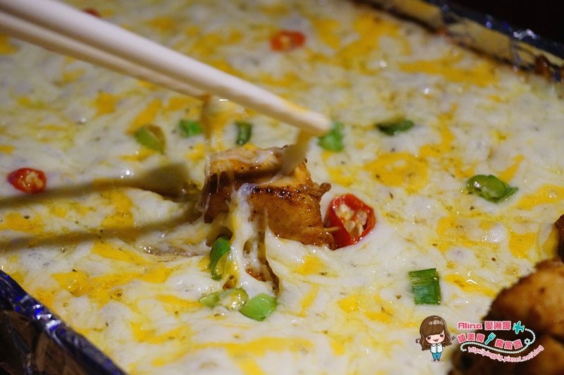 【台北食記】JJIM DAK 韓式醬油燉雞加起司牽絲的邪惡好吃 @Alina 愛琳娜
