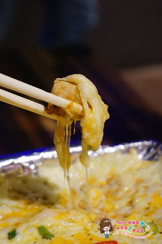 【台北食記】JJIM DAK 韓式醬油燉雞加起司牽絲的邪惡好吃 @Alina 愛琳娜