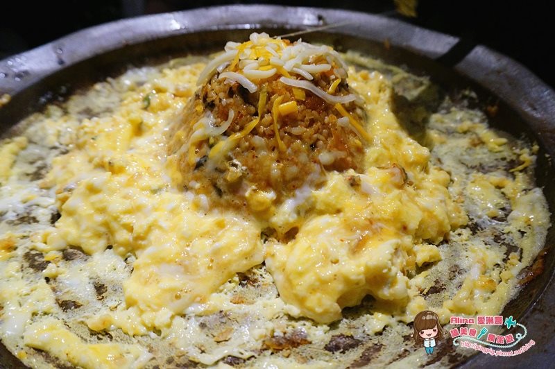 【台北食記】JJIM DAK 韓式醬油燉雞加起司牽絲的邪惡好吃 @Alina 愛琳娜