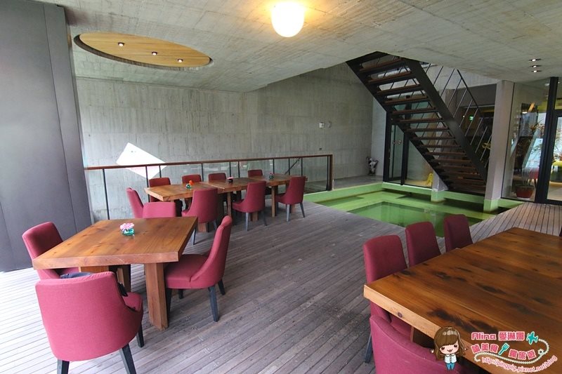 【宜蘭民宿】礁溪冒煙的石頭|溫泉度假旅館專屬湯屋一泊三食 @Alina 愛琳娜 冒煙的石頭下午茶