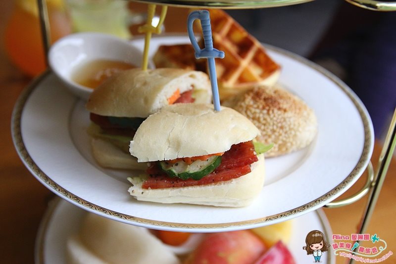 【宜蘭民宿】礁溪冒煙的石頭|溫泉度假旅館專屬湯屋一泊三食 @Alina 愛琳娜 冒煙的石頭下午茶