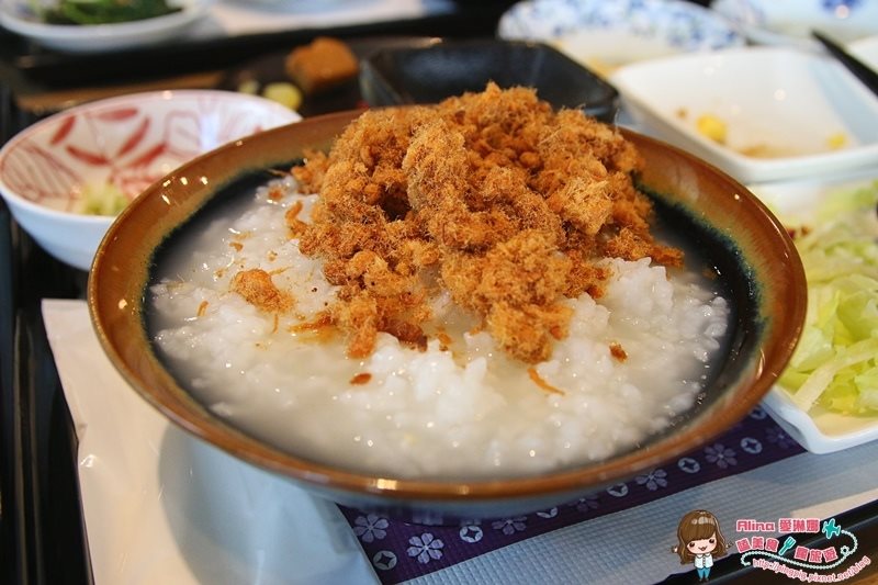 【宜蘭民宿】礁溪冒煙的石頭|溫泉度假旅館專屬湯屋一泊三食 @Alina 愛琳娜 冒煙的石頭