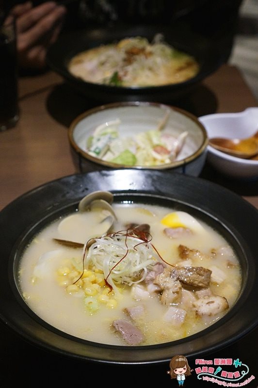 【台北食記】南港樂麵屋 蚌蚌拉麵湯頭鮮,就在中國信託金融園區 @Alina 愛琳娜