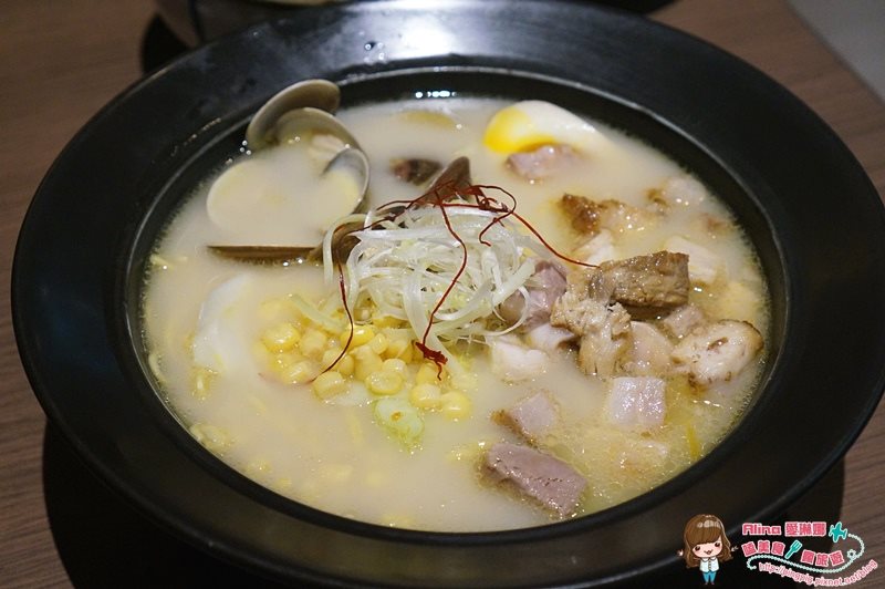 【台北食記】南港樂麵屋 蚌蚌拉麵湯頭鮮,就在中國信託金融園區 @Alina 愛琳娜