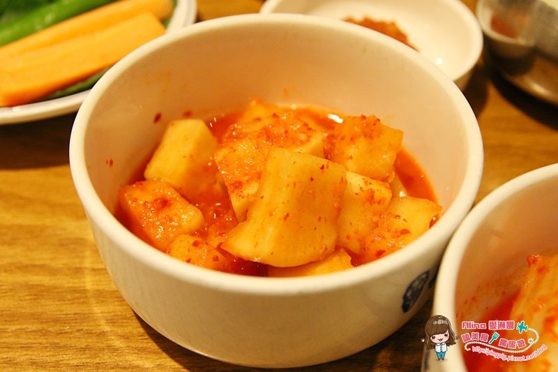【首爾美食】長壽本家排骨 明洞47年烤韓牛老店 排骨湯清甜清爽 @Alina 愛琳娜