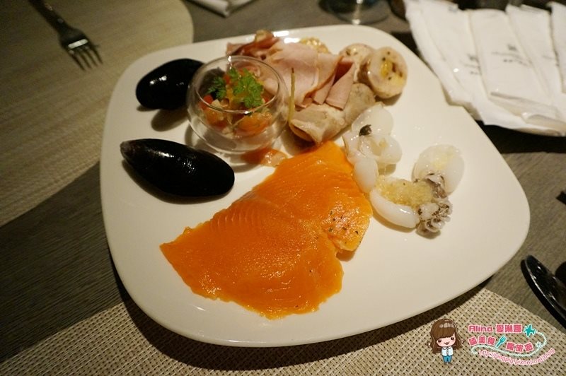 【台北美食】寒舍艾麗吃到飽自助吧Buffet 老饕牛排配海膽義大利麵 @Alina 愛琳娜 【台北美食】寒舍艾麗吃到飽自助吧Buffet 老饕牛排配海膽義大利麵 @Alina 愛琳娜