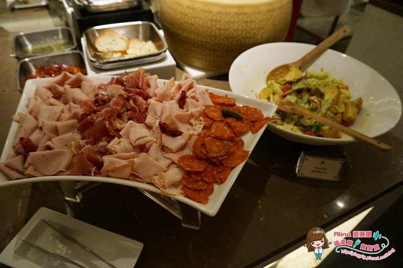 【台北美食】寒舍艾麗吃到飽自助吧Buffet 老饕牛排配海膽義大利麵 @Alina 愛琳娜 【台北美食】寒舍艾麗吃到飽自助吧Buffet 老饕牛排配海膽義大利麵 @Alina 愛琳娜
