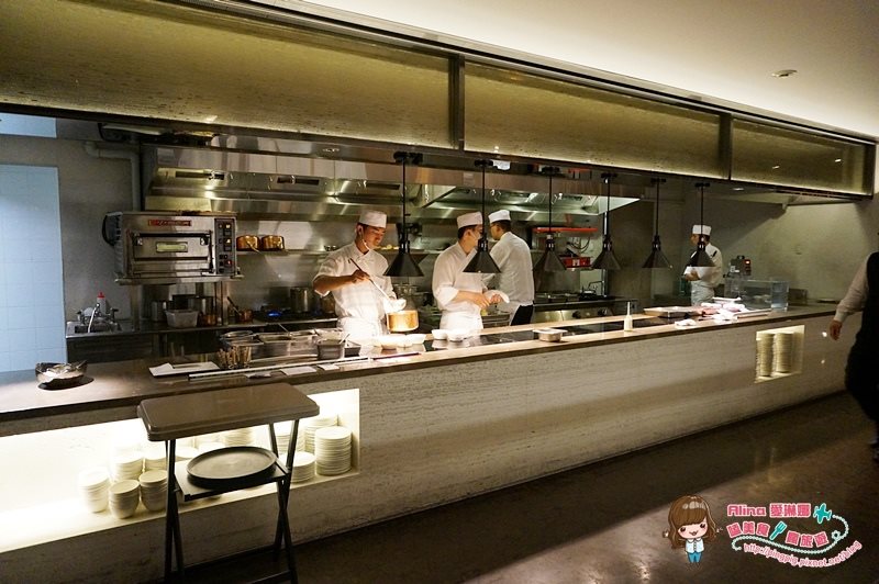 【台北美食】寒舍艾麗吃到飽自助吧Buffet 老饕牛排配海膽義大利麵 @Alina 愛琳娜