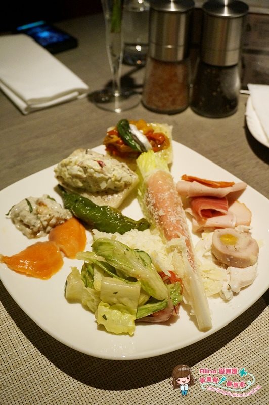 【台北美食】寒舍艾麗吃到飽自助吧Buffet 老饕牛排配海膽義大利麵 @Alina 愛琳娜 【台北美食】寒舍艾麗吃到飽自助吧Buffet 老饕牛排配海膽義大利麵 @Alina 愛琳娜