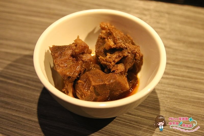 【台北美食】醉麻辣 安格斯牛麻辣火鍋吃到飽,配哈根達斯冰淇淋 @Alina 愛琳娜 【台北美食】醉麻辣 安格斯牛麻辣火鍋吃到飽,哈根達斯冰淇淋口味多