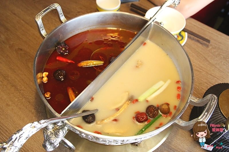 【台北美食】問鼎麻辣養生鍋 古文物館裡吃 choice 牛肉麻辣火鍋 @Alina 愛琳娜 【台北美食】問鼎麻辣養生鍋 古文物館裡吃 choice 牛肉麻辣火鍋 @Alina 愛琳娜