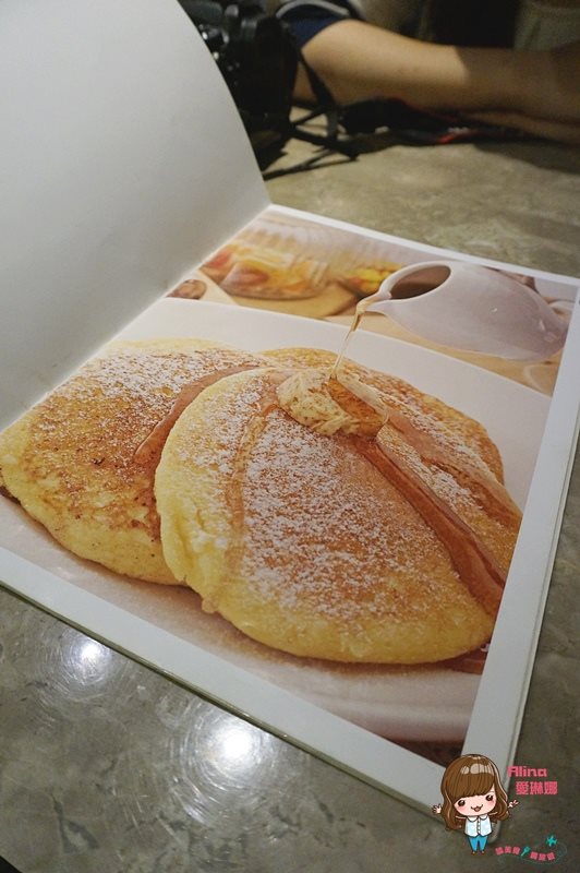 【台北美食】咖朵熱蛋糕專賣店 抹茶控大推的抹茶熔岩巧克力 @Alina 愛琳娜 【台北美食】咖朵熱蛋糕專賣店 抹茶控大推的抹茶熔岩巧克力 @Alina 愛琳娜