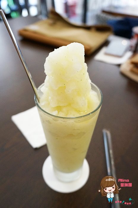 【台北咖啡館】科技大樓 Pillow Cafe 用餐不限時+免費插座 @Alina 愛琳娜