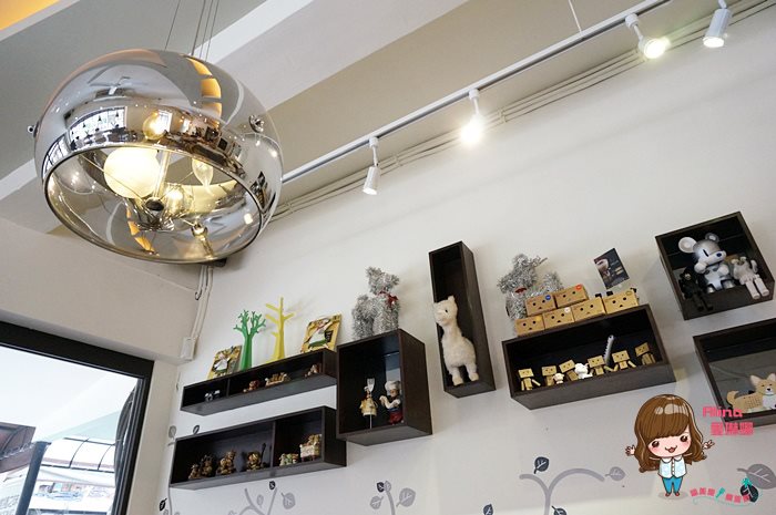 【台北咖啡館】科技大樓 Pillow Cafe 用餐不限時+免費插座 @Alina 愛琳娜