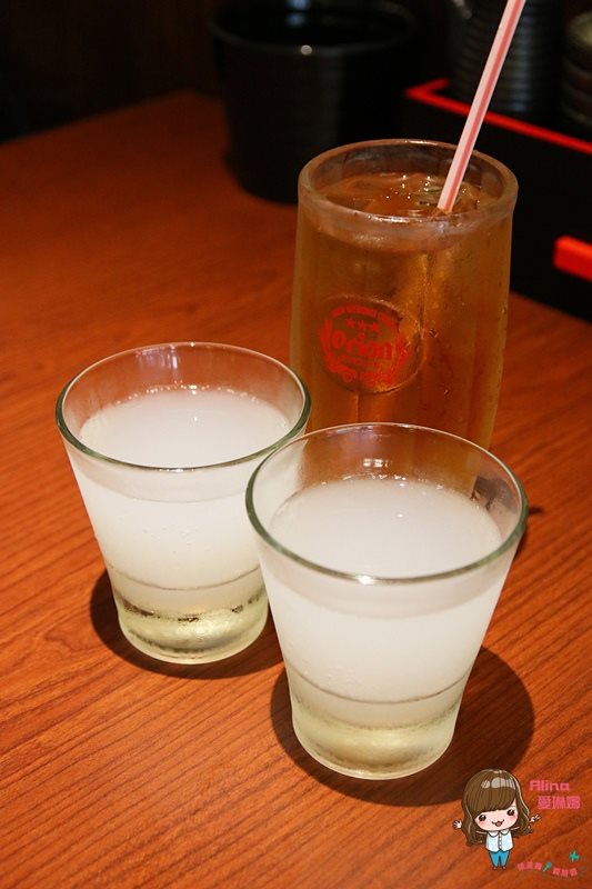 【台北美食】狗一下居食酒屋｜巨大明蝦毛毛蟲壽司被明太子淹沒 @Alina 愛琳娜