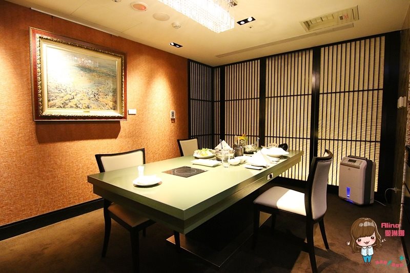 【台北美食】海峽會 海陸大餐鮮美火鍋涮涮鍋套餐，包廂式用餐 @Alina 愛琳娜