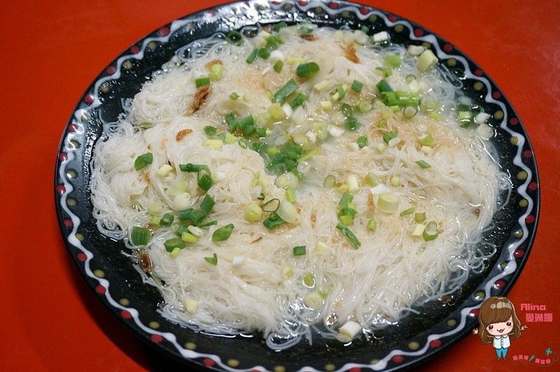 【花蓮美食】轟炸雞場|傳統桶仔雞、碳烤魚,後山家鄉味甕仔雞 @Alina 愛琳娜 【花蓮美食】轟炸雞場|傳統桶仔雞、碳烤魚,後山家鄉味甕仔雞 @Alina 愛琳娜