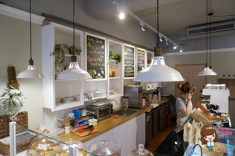 【台北美食】Miss V Bakery 赤峰店|辣味起司三明治早午餐好健康 @Alina 愛琳娜 【台北美食】Miss V Bakery 赤峰店|辣味起司三明治早午餐好健康 @Alina 愛琳娜