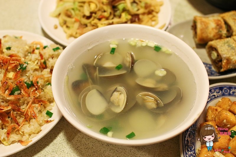 【台北食記】芙蓉山西刀削麵之家｜平價好吃牛肉捲餅豆沙鍋餅 @Alina 愛琳娜