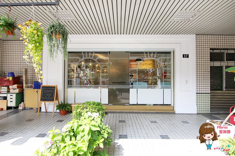 【手工喜餅】Babyface 手工烘焙-質感木製盒典雅大方的手工餅乾 @Alina 愛琳娜