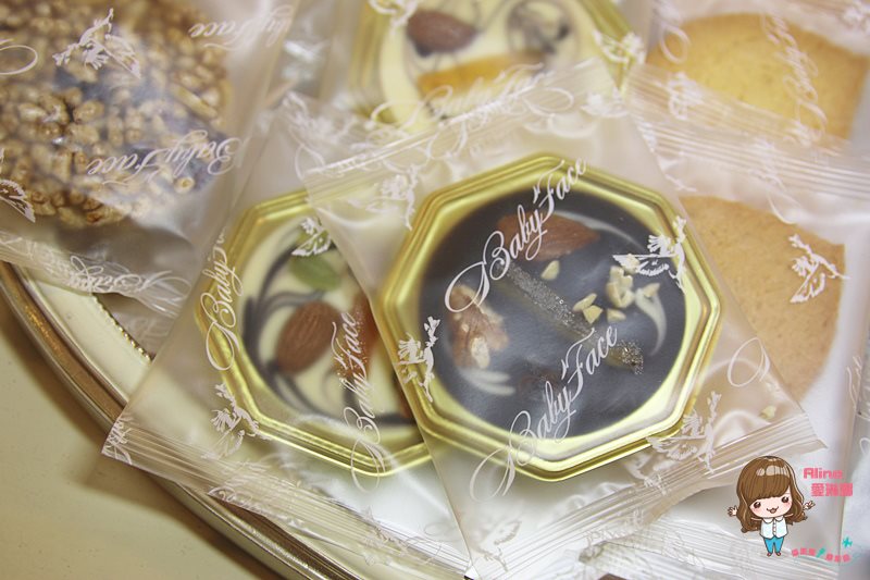 【手工喜餅】Babyface 手工烘焙-質感木製盒典雅大方的手工餅乾 @Alina 愛琳娜 【手工喜餅】Babyface 手工烘焙-質感木製盒典雅大方的手工餅乾 @Alina 愛琳娜