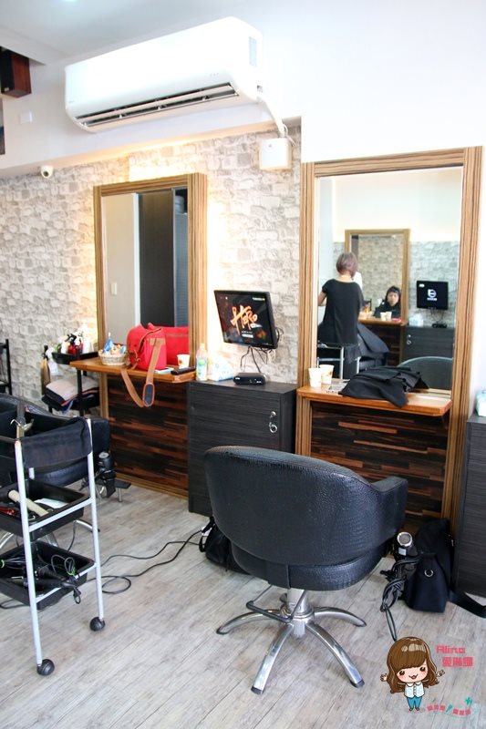 【台中髮廊】VS. hair Salon 秋冬暖色系染髮,紫紅漸層挑染護髮 @Alina 愛琳娜 【台中髮廊】VS. hair Salon 秋冬暖色系染髮,紫紅漸層挑染護髮 @Alina 愛琳娜