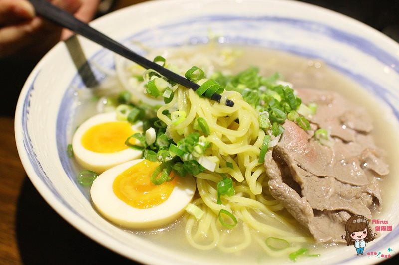 【台北美食】勝面 麻辣牛肉拉麵 精燉牛肉拉麵 鮮嫩牛肉片帶著花椒獨特香氣 香麻夠味 @Alina 愛琳娜 【台北美食】勝面 麻辣牛肉拉麵 精燉牛肉拉麵 鮮嫩牛肉片帶著花椒獨特香氣 香麻夠味 @Alina 愛琳娜