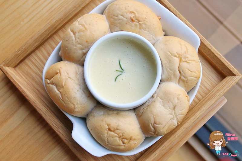【首爾美食】三清洞 innisfree JEJU HOUSE Green Cafe 咖啡店 @Alina 愛琳娜