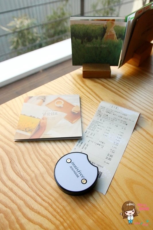 【首爾美食】三清洞 innisfree JEJU HOUSE Green Cafe 咖啡店 @Alina 愛琳娜