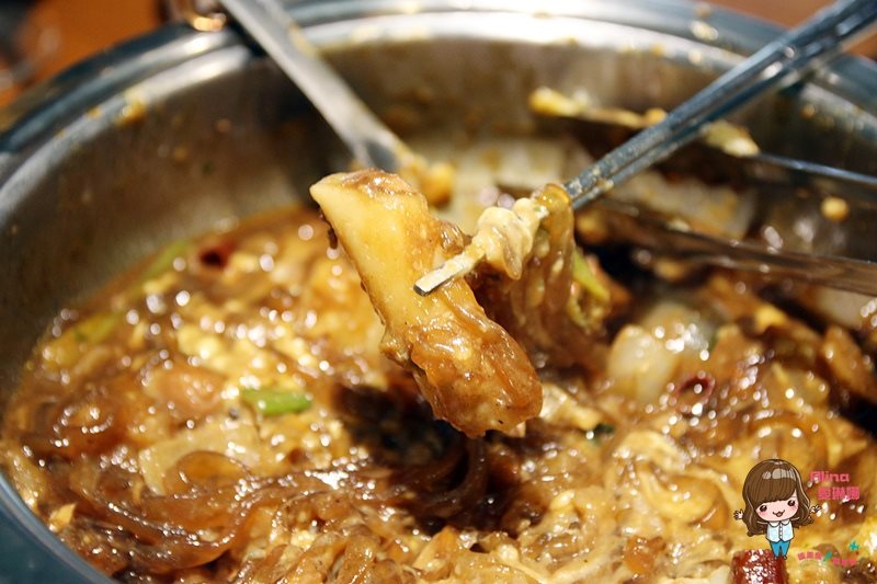 【台北食記】一道氏燉雞 韓式紅燒醬油起司燉雞,加點炒飯吃飽點 @Alina 愛琳娜 【台北食記】一道氏燉雞 韓式紅燒醬油起司燉雞,加點炒飯吃飽點 @Alina 愛琳娜
