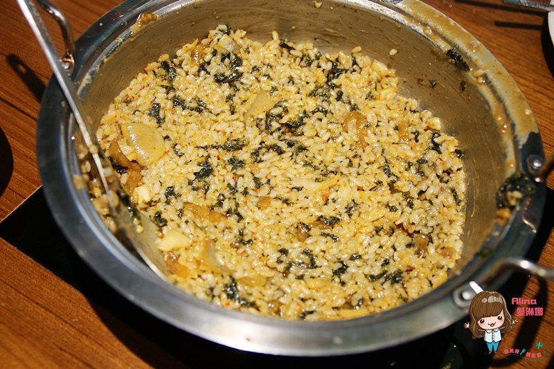 【台北食記】一道氏燉雞 韓式紅燒醬油起司燉雞,加點炒飯吃飽點 @Alina 愛琳娜 【台北食記】一道氏燉雞 韓式紅燒醬油起司燉雞,加點炒飯吃飽點 @Alina 愛琳娜