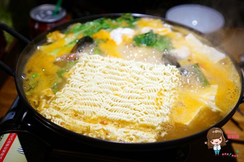 【台北美食】娘子韓食 八色豬五花韓式烤肉、辣味海鮮鍋 @Alina 愛琳娜