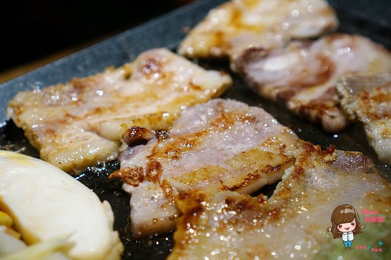 【台北美食】娘子韓食 八色豬五花韓式烤肉、辣味海鮮鍋 @Alina 愛琳娜