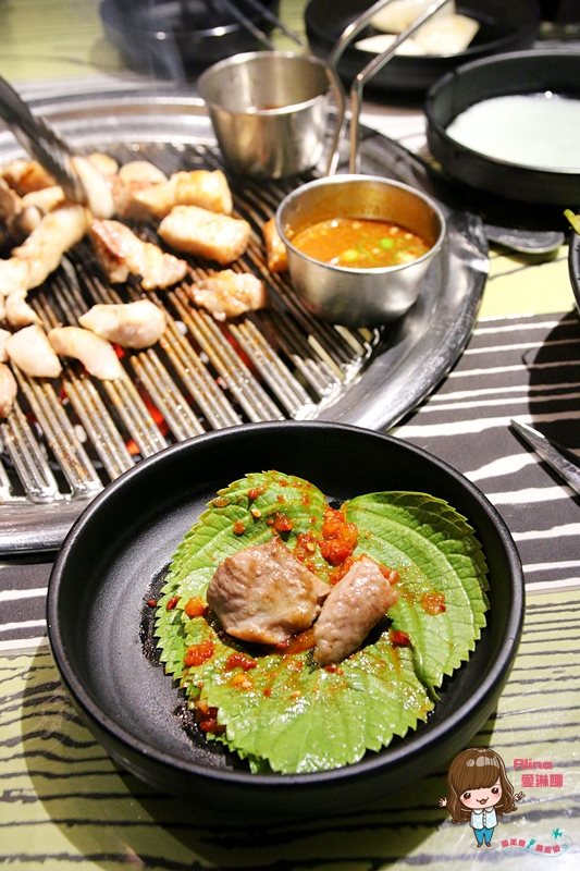 【首爾美食】弘大 401烤肉-Running Man HAHA的烤肉店 @Alina 愛琳娜