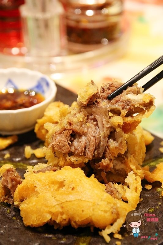 【香港美食】銅鑼灣麵檔 食尚玩家省港奇兵推薦，香酥脆皮牛腩片 @Alina 愛琳娜
