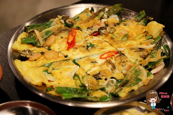 【台北食記】Pocha韓式熱炒 起司噴火雞,起司雞蛋捲牽絲好吃 @Alina 愛琳娜 【台北食記】Pocha韓式熱炒 起司噴火雞,起司雞蛋捲牽絲好吃 @Alina 愛琳娜