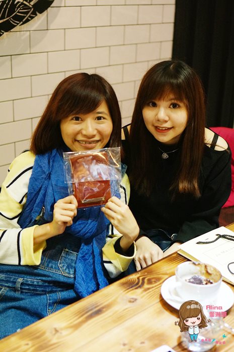 【台北咖啡廳】Remember Me 記得我 Cafe 工業風咖啡廳鬆餅好吃 @Alina 愛琳娜 【台北咖啡廳】Remember Me 記得我 Cafe 工業風咖啡廳鬆餅好吃 @Alina 愛琳娜