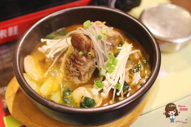 【台北美食】大漢門韓式食堂韓國料理|銅盤烤肉、馬鈴薯排骨湯 @Alina 愛琳娜 【台北美食】大漢門韓式食堂韓國料理|銅盤烤肉、馬鈴薯排骨湯 @Alina 愛琳娜