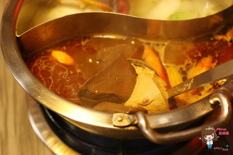 【台北美食】福記紅白鍋 HOKI 麻辣鍋香麻濃郁,八德路宵夜美食 @Alina 愛琳娜 【台北美食】福記紅白鍋 HOKI 麻辣鍋香麻濃郁,八德路宵夜美食 @Alina 愛琳娜