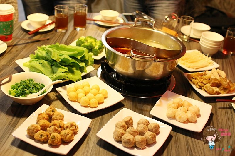 【台北美食】福記紅白鍋 HOKI 麻辣鍋香麻濃郁,八德路宵夜美食 @Alina 愛琳娜 【台北美食】福記紅白鍋 HOKI 麻辣鍋香麻濃郁,八德路宵夜美食 @Alina 愛琳娜