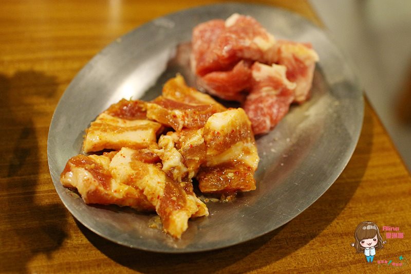 【台北美食】VEGETEJIYA 菜豚屋 |韓風日骨烤肉店,有機生菜包肉 @Alina 愛琳娜 【台北美食】VEGETEJIYA 菜豚屋 |韓風日骨烤肉店,有機生菜包肉 @Alina 愛琳娜