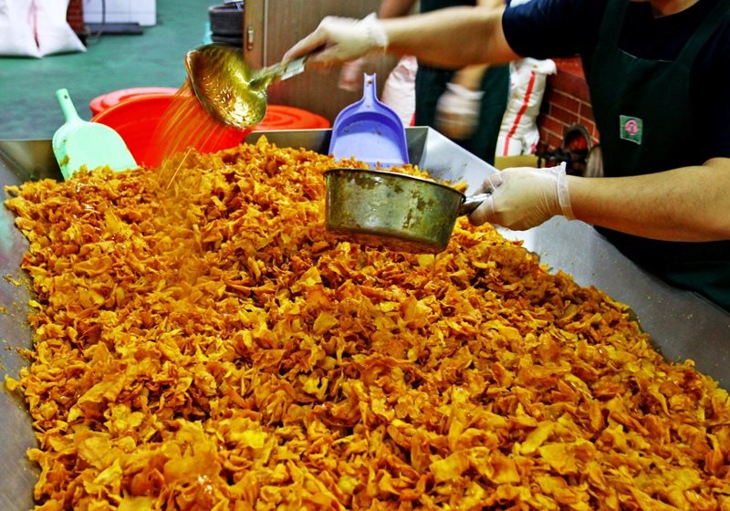 【宅配伴手禮】楊記家傳地瓜酥｜台東振發老店，必買麥芽糖地瓜酥 @Alina 愛琳娜