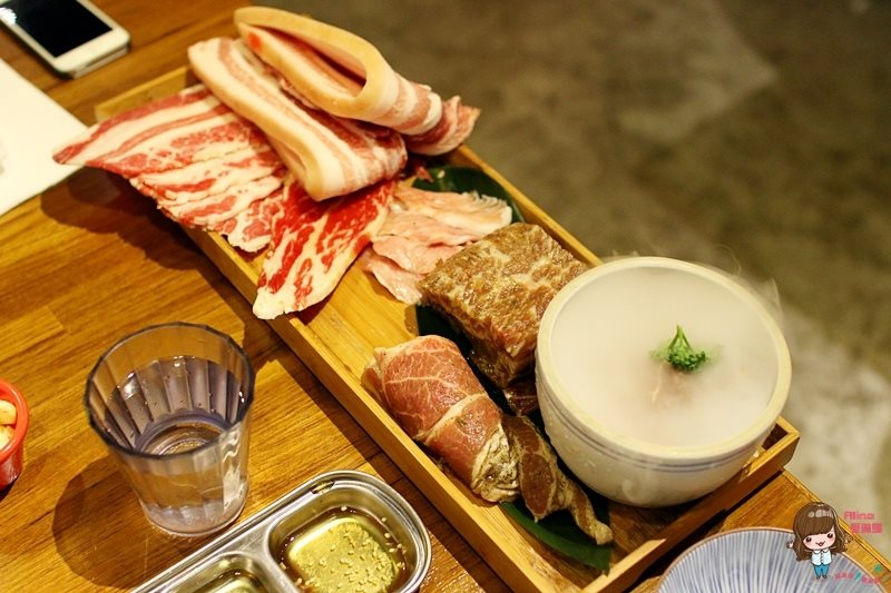 【台北美食】滋滋咕嚕 藝人納豆開的韓式烤肉店，起司年糕好吃 @Alina 愛琳娜