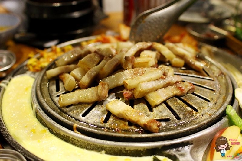 【台北美食】滋滋咕嚕 藝人納豆開的韓式烤肉店，起司年糕好吃 @Alina 愛琳娜